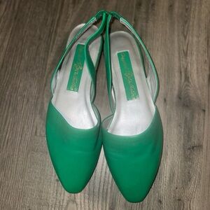 Green real leather Brazilian pointy flats